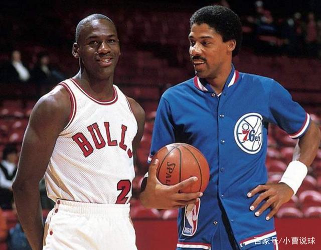 WTA年终总决赛分组出炉 郑钦文再遇萨巴伦卡.